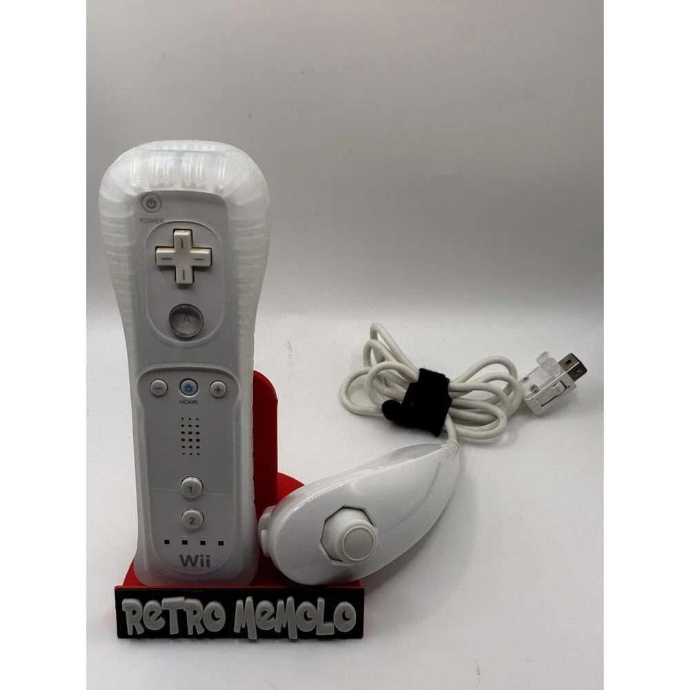 Nintendo Wii / Wii U Remote with Nunchuck White OEM Tested Working